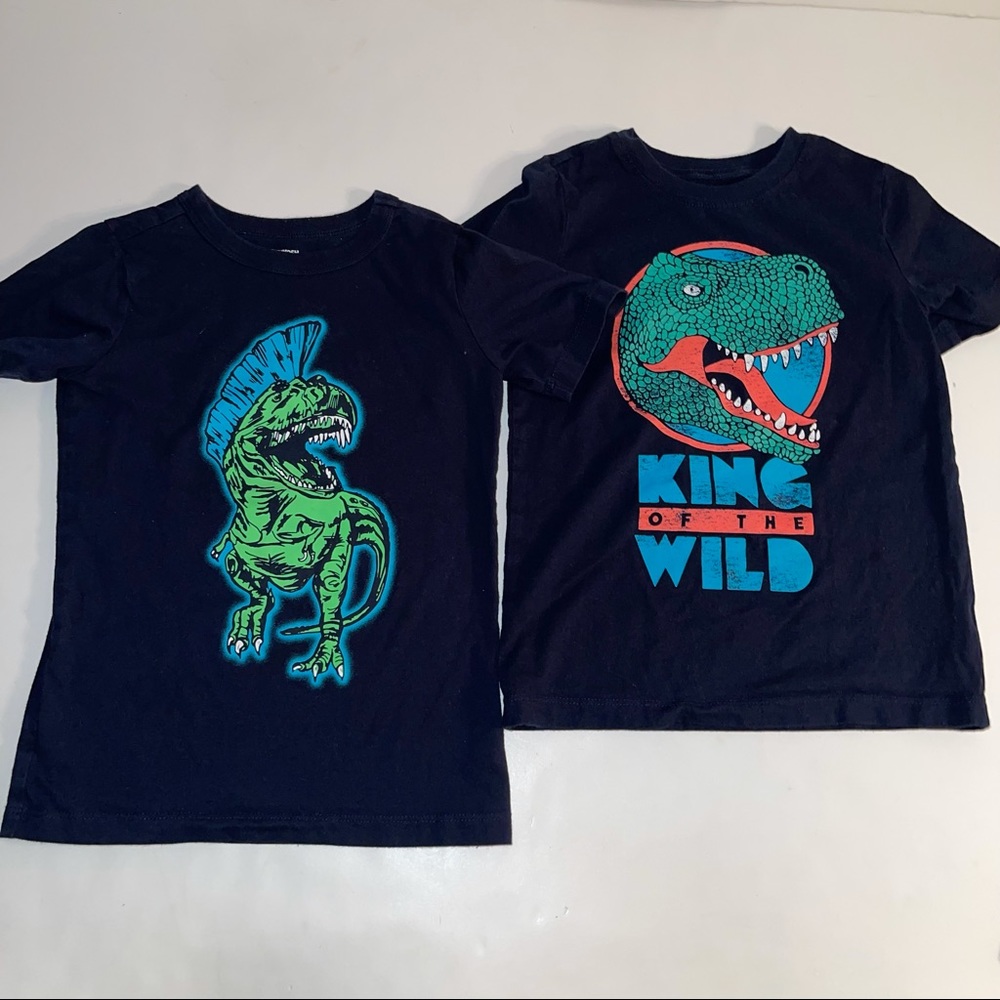 Oshkosh T-Rex Tee’s Bundle of 2 Size: 4/5 & 5 EUC